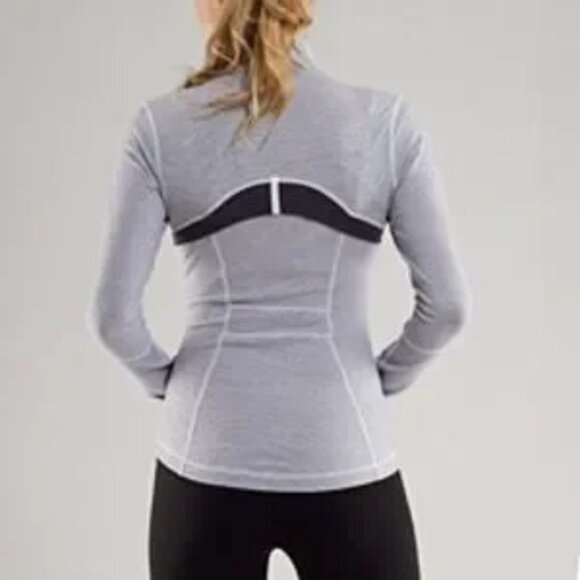 Lululemon Define Jacket in Heathered Coal Wee Stripe size 6 - Picture 3 of 16